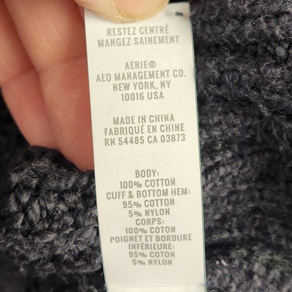 Offline by Aerie Chunky Knit Quarter Zip Sweater Women’s SZ M Navy GUC - Picture 14 of 15